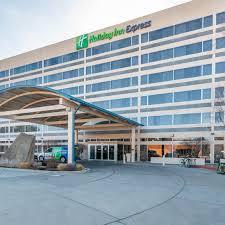 hotel holiday inn dropoff